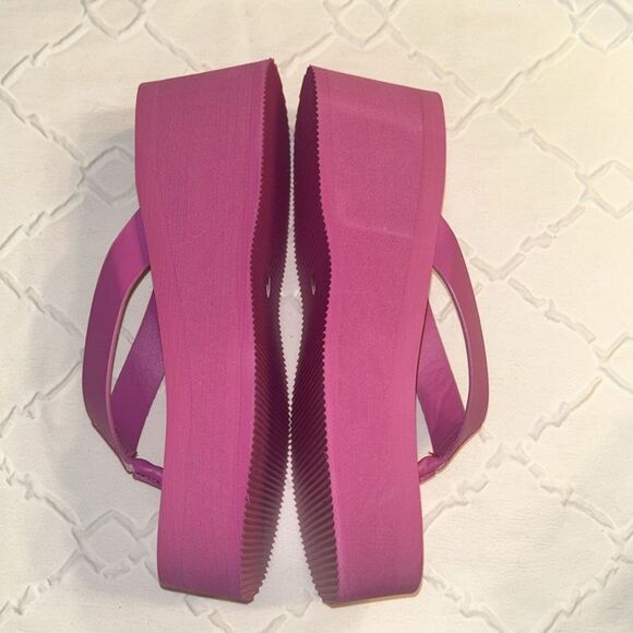 Seychelles Pink Platform Sandals(Size 6) - Picture 3 of 8